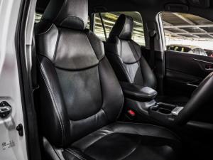 Toyota RAV4 2.0 GX auto - Image 7