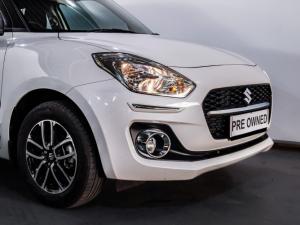 Suzuki Swift 1.2 GLX manual - Image 11