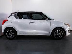 Suzuki Swift 1.2 GLX manual - Image 2