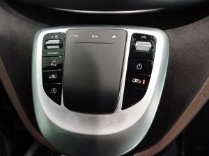 Mercedes-Benz V-Class V300d Exclusive - Image 16