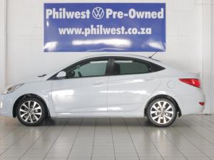 Hyundai Accent sedan 1.6 Fluid auto - Image 11