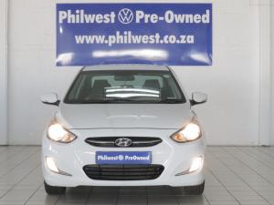 Hyundai Accent sedan 1.6 Fluid auto - Image 13