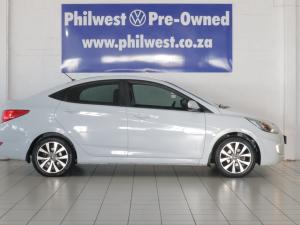 Hyundai Accent sedan 1.6 Fluid auto - Image 6
