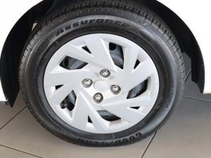 Hyundai Grand i10 1.0 Premium hatch - Image 21