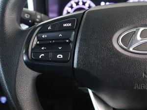 Hyundai Venue 1.0T Motion auto - Image 16