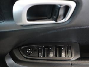 Hyundai Venue 1.0T Motion auto - Image 20