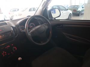 Isuzu D-Max Gen 6 250c single cab Fleetside - Image 10