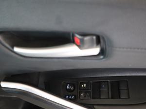 Toyota Corolla Cross 1.8 XS - Image 17