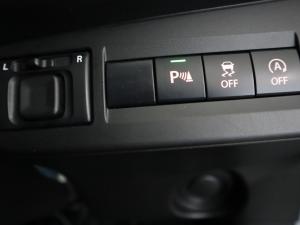 Toyota Vitz 1.0 XR auto - Image 18
