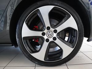 Volkswagen Golf GTI - Image 30