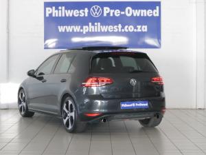 Volkswagen Golf GTI - Image 4