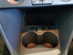 Volkswagen Polo Vivo hatch 1.4 - Image 5