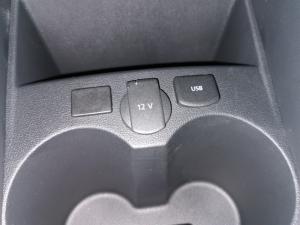 Volkswagen Polo Vivo hatch 1.4 - Image 19