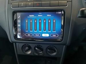 Volkswagen Polo Vivo hatch 1.4 Life - Image 2