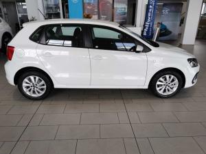 Volkswagen Polo Vivo hatch 1.4 Life - Image 13