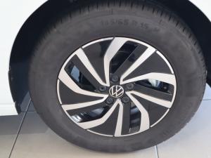Volkswagen Polo hatch 1.0TSI - Image 25