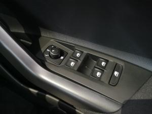 Volkswagen Polo hatch 1.0TSI - Image 8