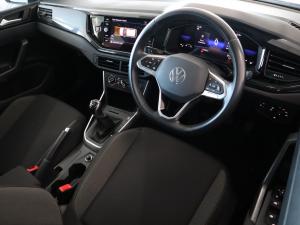 Volkswagen Polo hatch 1.0TSI Life manual - Image 10