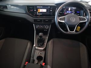 Volkswagen Polo hatch 1.0TSI Life manual - Image 20