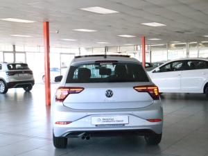 Volkswagen Polo hatch 1.0TSI Life manual - Image 4