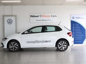 Volkswagen Polo hatch 1.0TSI Life auto - Image 2