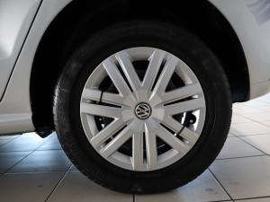 Volkswagen Polo hatch 1.2TSI Trendline - Image 27