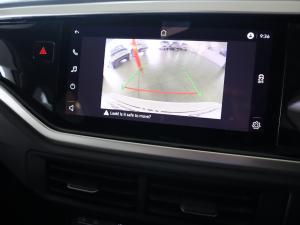 Volkswagen Polo sedan 1.6 Life manual - Image 13