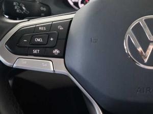 Volkswagen Polo sedan 1.6 Life auto - Image 16