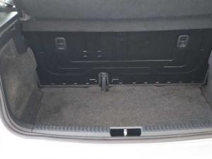 Volkswagen Polo Vivo hatch 1.4 Trendline - Image 17