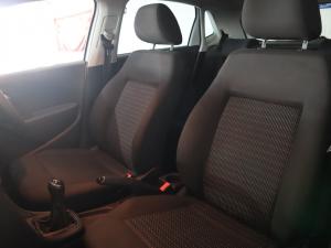 Volkswagen Polo Vivo hatch 1.4 Trendline - Image 16