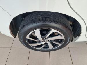 Toyota Starlet 1.5 XR manual - Image 3
