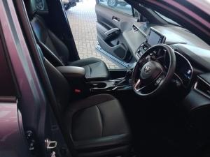 Toyota Corolla Cross 1.8 XR - Image 11