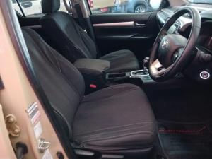 Toyota Hilux 2.8GD-6 double cab Raider auto - Image 11