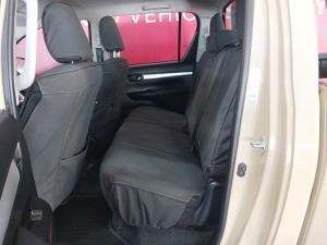 Toyota Hilux 2.8GD-6 double cab Raider auto - Image 11