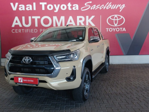 Toyota Hilux 2.8GD-6 double cab Raider auto - Image 3