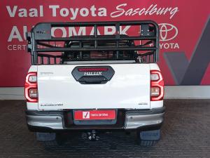 Toyota Hilux 2.8GD-6 Xtra cab 4x4 Legend manual - Image 5