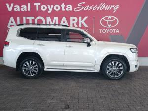 Toyota Land Cruiser 300 3.3D ZX - Image 6
