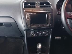 Volkswagen Polo sedan 1.6 Comfortline auto - Image 16