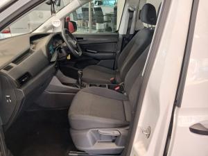 Volkswagen Caddy Maxi Kombi 2.0TDI - Image 11