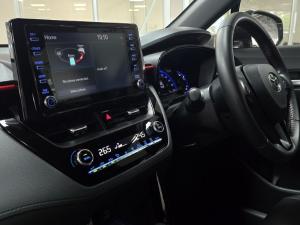Toyota Corolla Cross 1.8 Hybrid GR-Sport - Image 11
