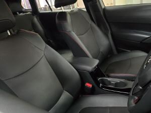 Toyota Corolla Cross 1.8 Hybrid GR-Sport - Image 9