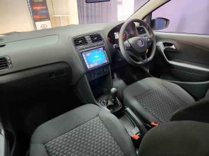 Volkswagen Polo Vivo hatch 1.4 - Image 4
