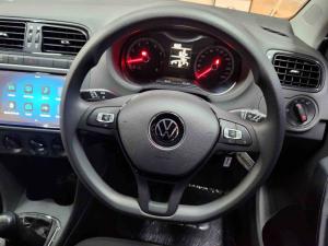 Volkswagen Polo Vivo hatch 1.4 - Image 8