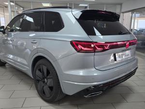 Volkswagen Touareg V6 TDI R-Line - Image 13