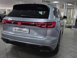 Volkswagen Touareg V6 TDI R-Line - Image 8