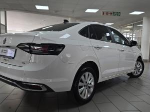 Volkswagen Polo sedan 1.0TSI Life - Image 7