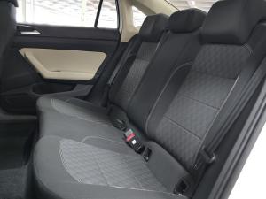 Volkswagen Polo sedan 1.0TSI Life - Image 9