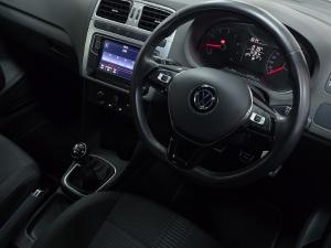 Volkswagen Polo Vivo hatch 1.0TSI GT - Image 3