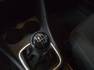 Volkswagen Polo Vivo hatch 1.0TSI GT - Image 8
