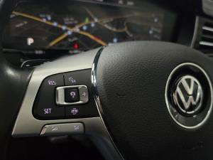 Volkswagen Touareg V6 TDI Executive R-Line - Image 5